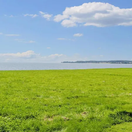 8 Person In Haderslev-by Traum * Arosund